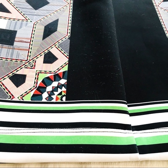 đť…şclover CANYON MULTI PATTERN NEOPRENE SLEEVELESS BODYCON DRESS - M - Picture 5 of 9